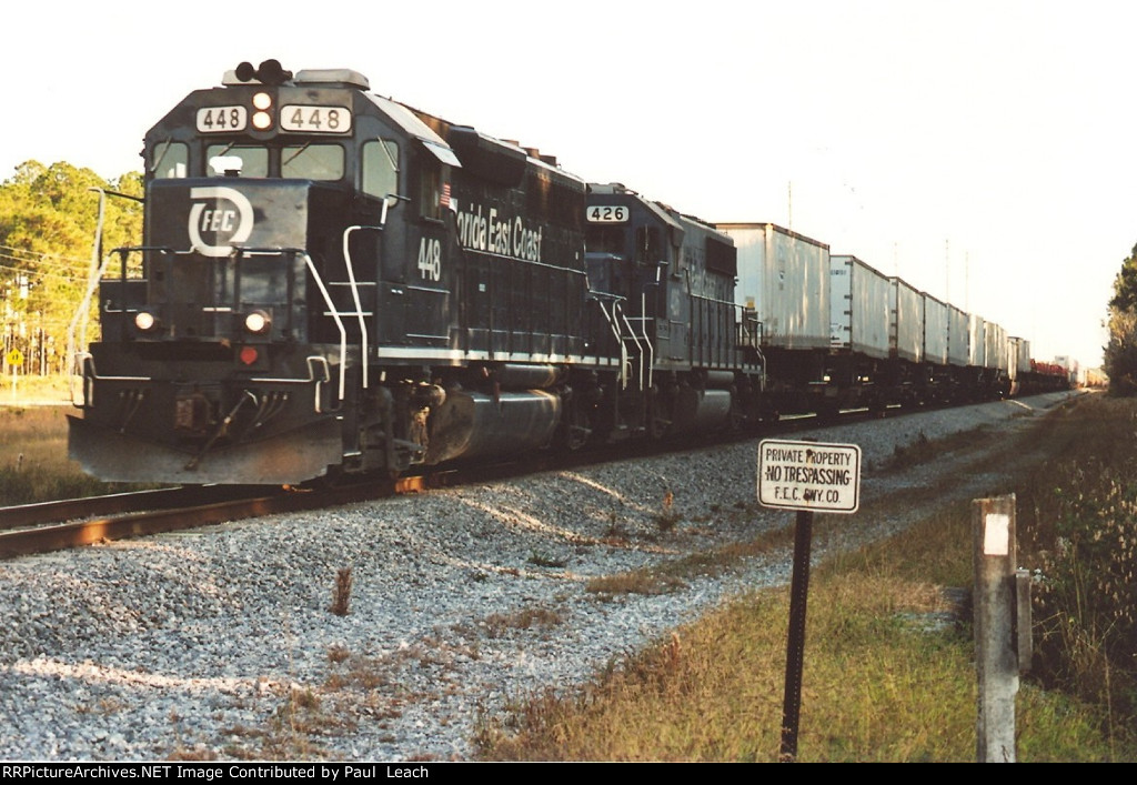 Northbound intermodal (202) closes in on the destination
